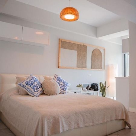 Seaside Studio Blue Bike Mamaia Ngoại thất bức ảnh